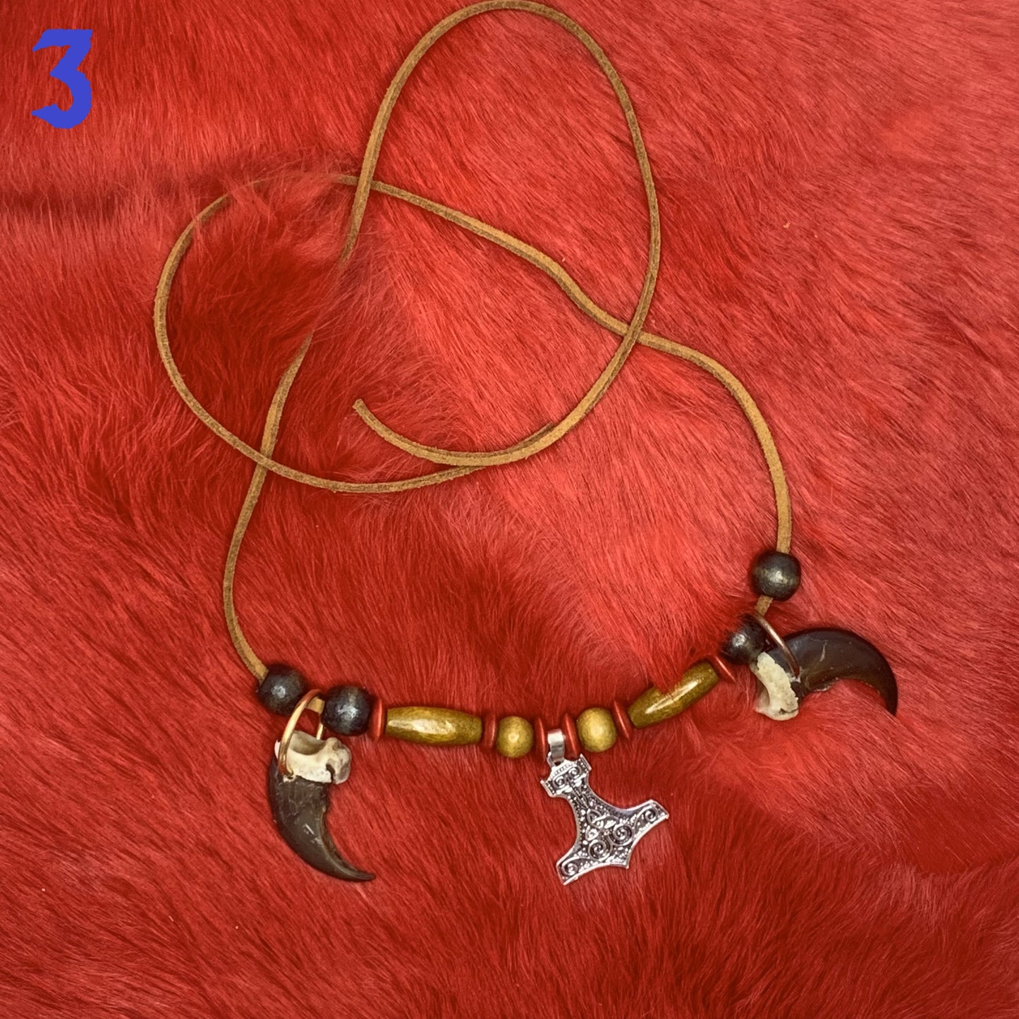 Colliers "La Collection Rouge"