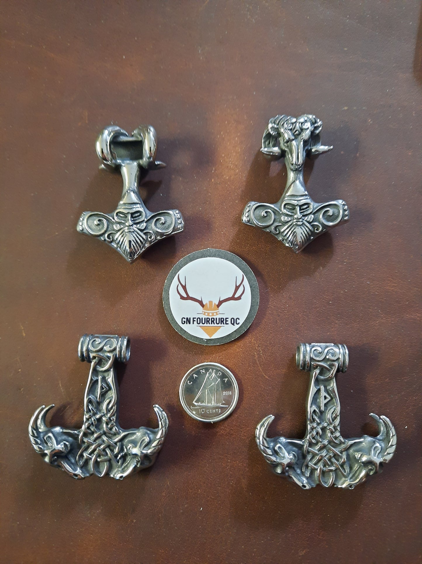 Colliers tribaux personnalisés