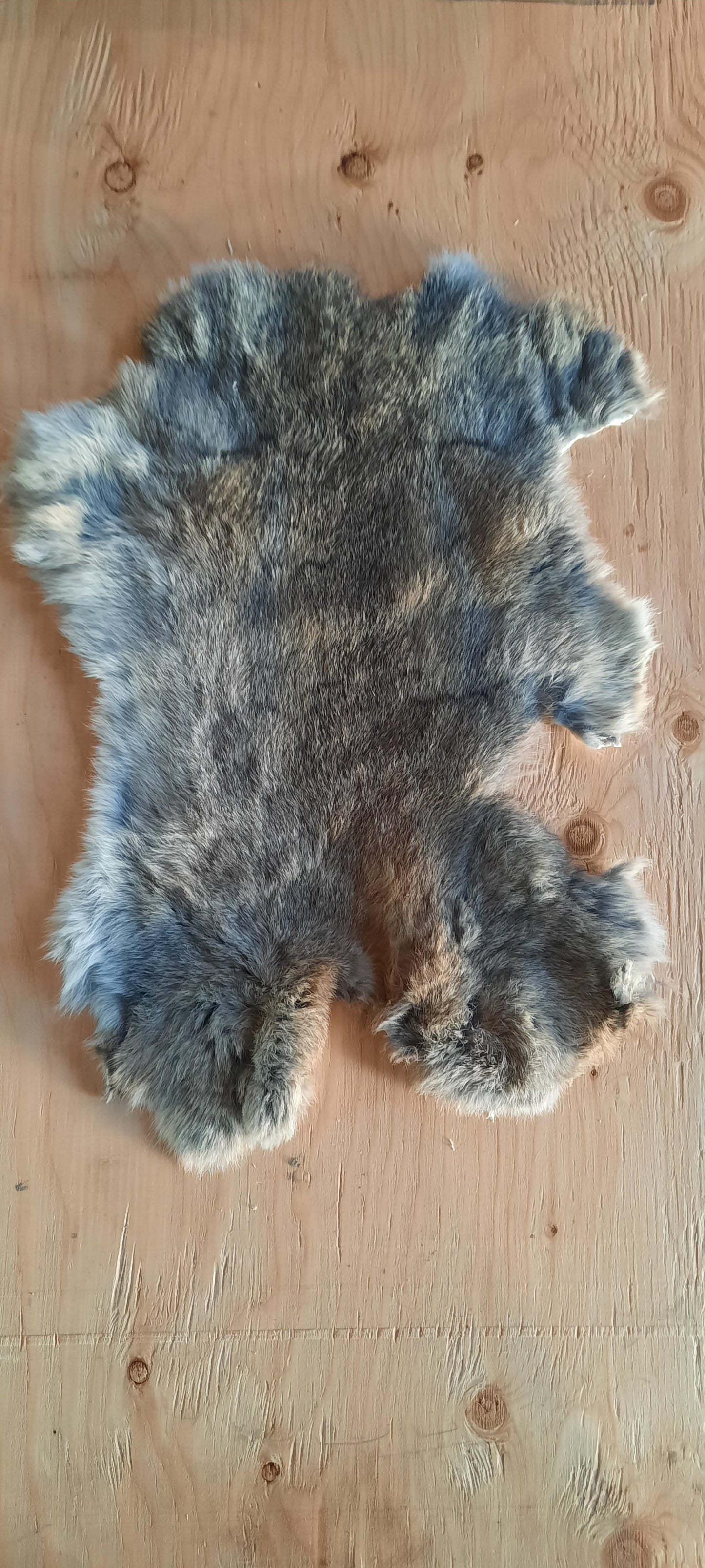 Fourrure de lapin - Gris naturel - Deuxième qualité