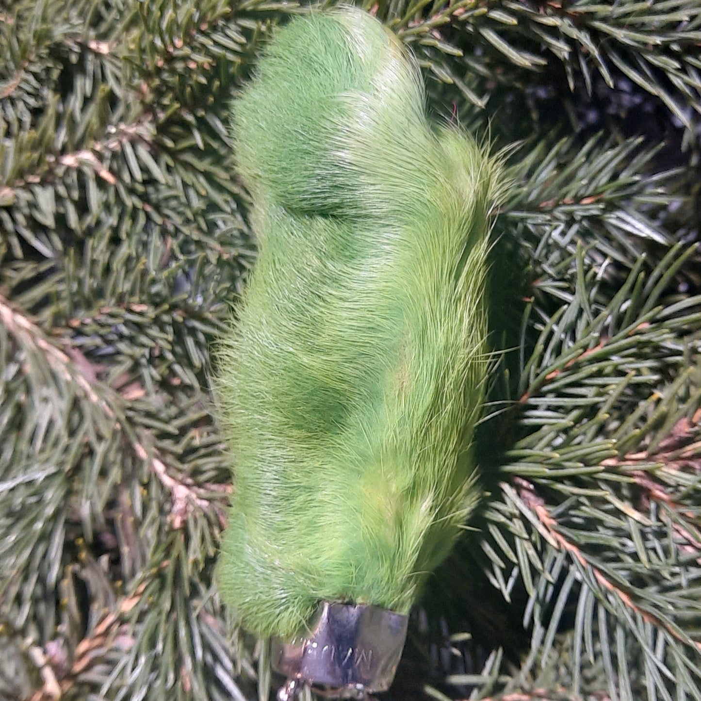 Porte-clés patte de lapin, vert vif
