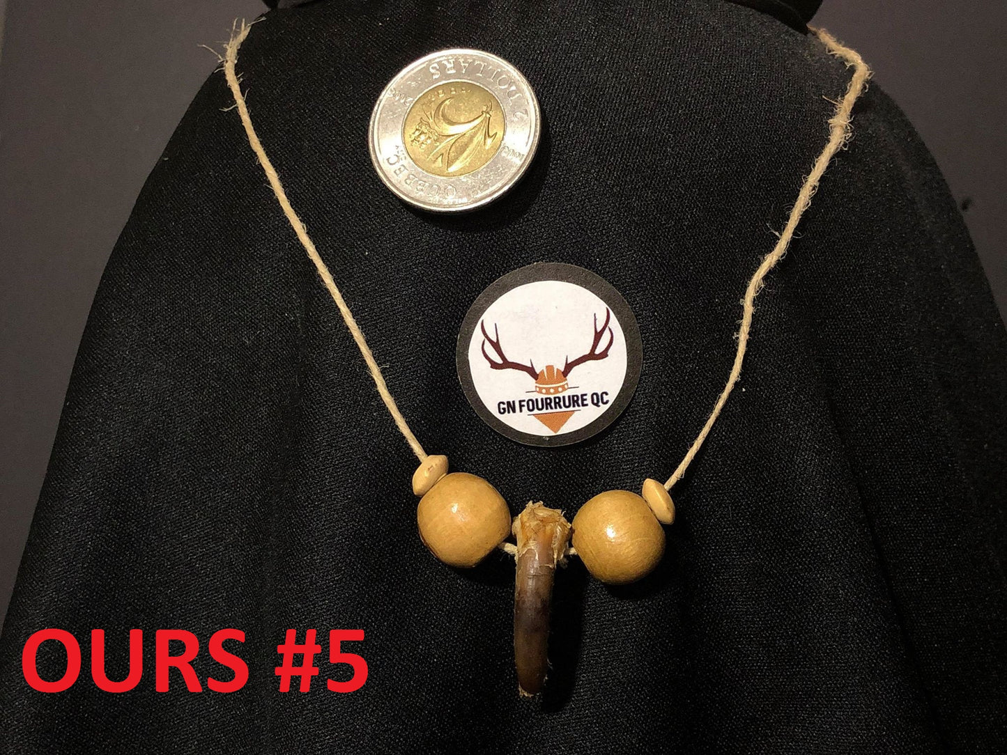 Collier griffe d'ours - Perles en bois naturel