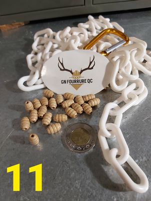 Pièces de collier en bois