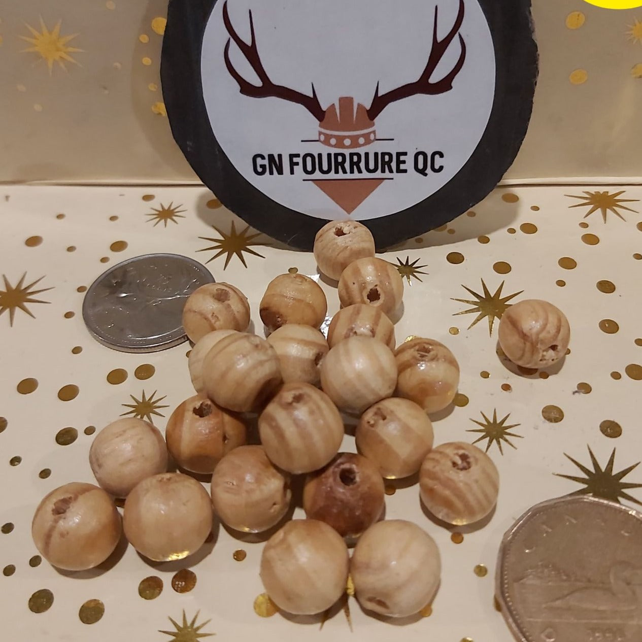 Pièces de collier en bois