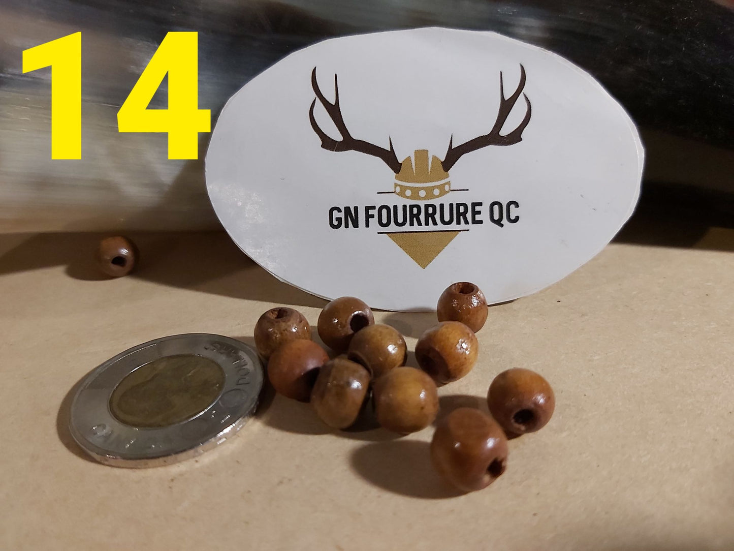 Pièces de collier en bois